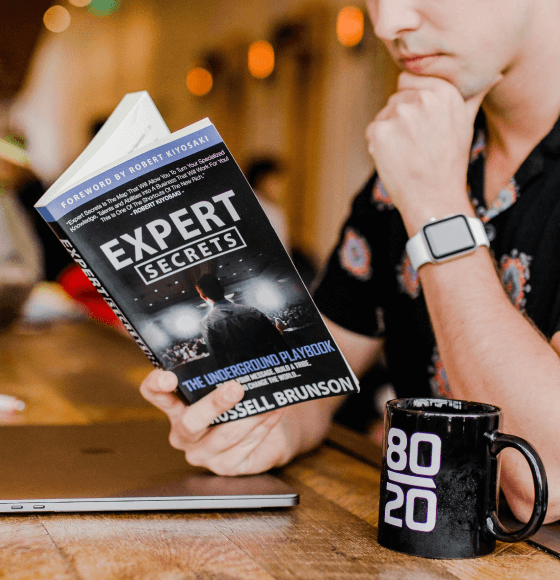 How To Become An Expert Digital Marketer In 1 Month